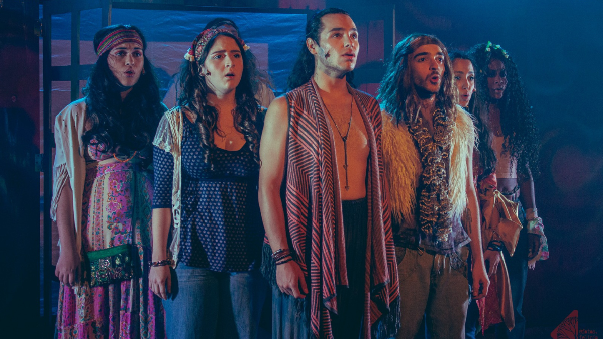 A Tribo, musical inspirado no espetáculo da Broadway Hair, estreia neste sábado